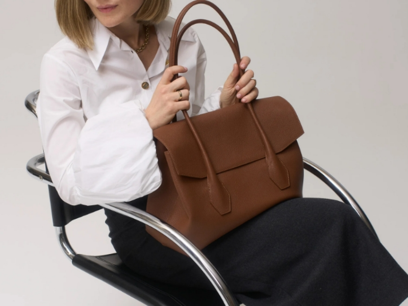 Design Ideas for Functional Bags: USB Interface, Anti-theft, Storage