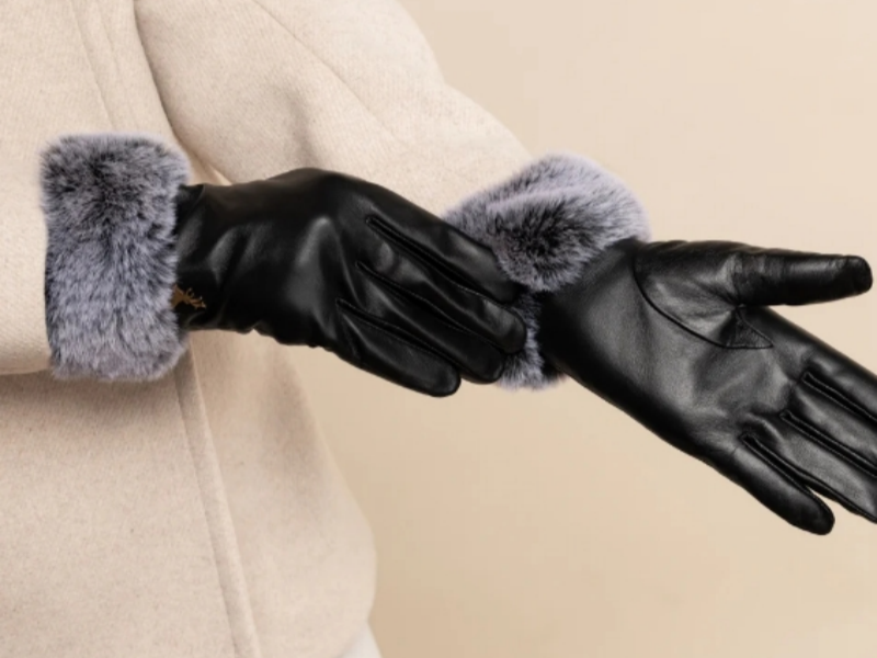 Tips on How To Choose And Maintain Leather Gloves