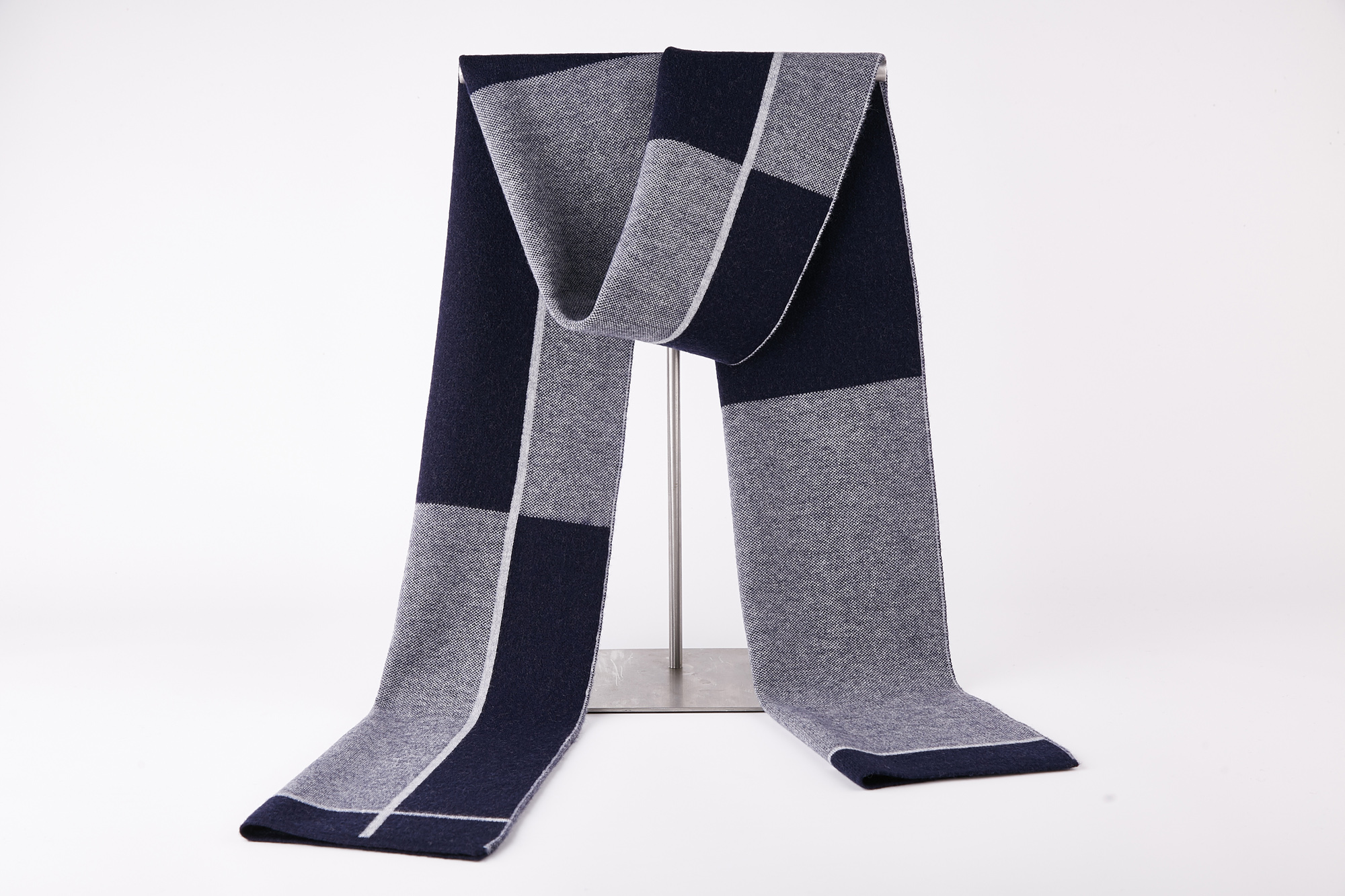Male Neckwear Accessory Fashion Classic Winter Scarf 100%Wool Scarves for Men