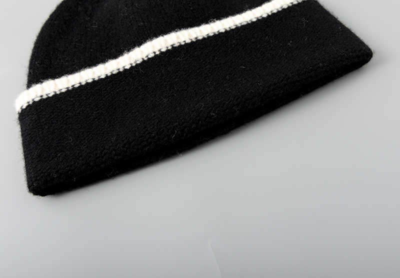 M95156 Woolen Hat Autumn And Winter Outdoor Thickened Warm Knitted Hat Beanies