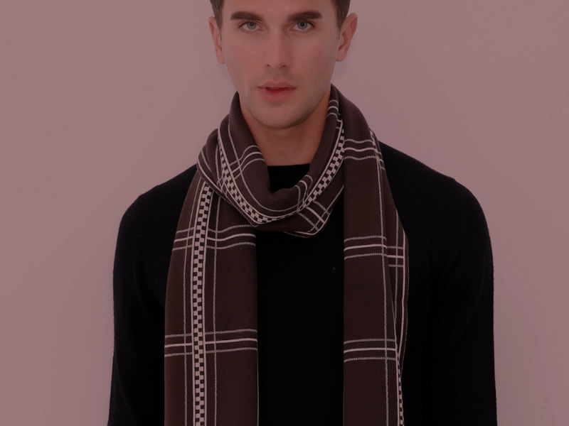 Dressing Skills And Trends of Women's Scarves