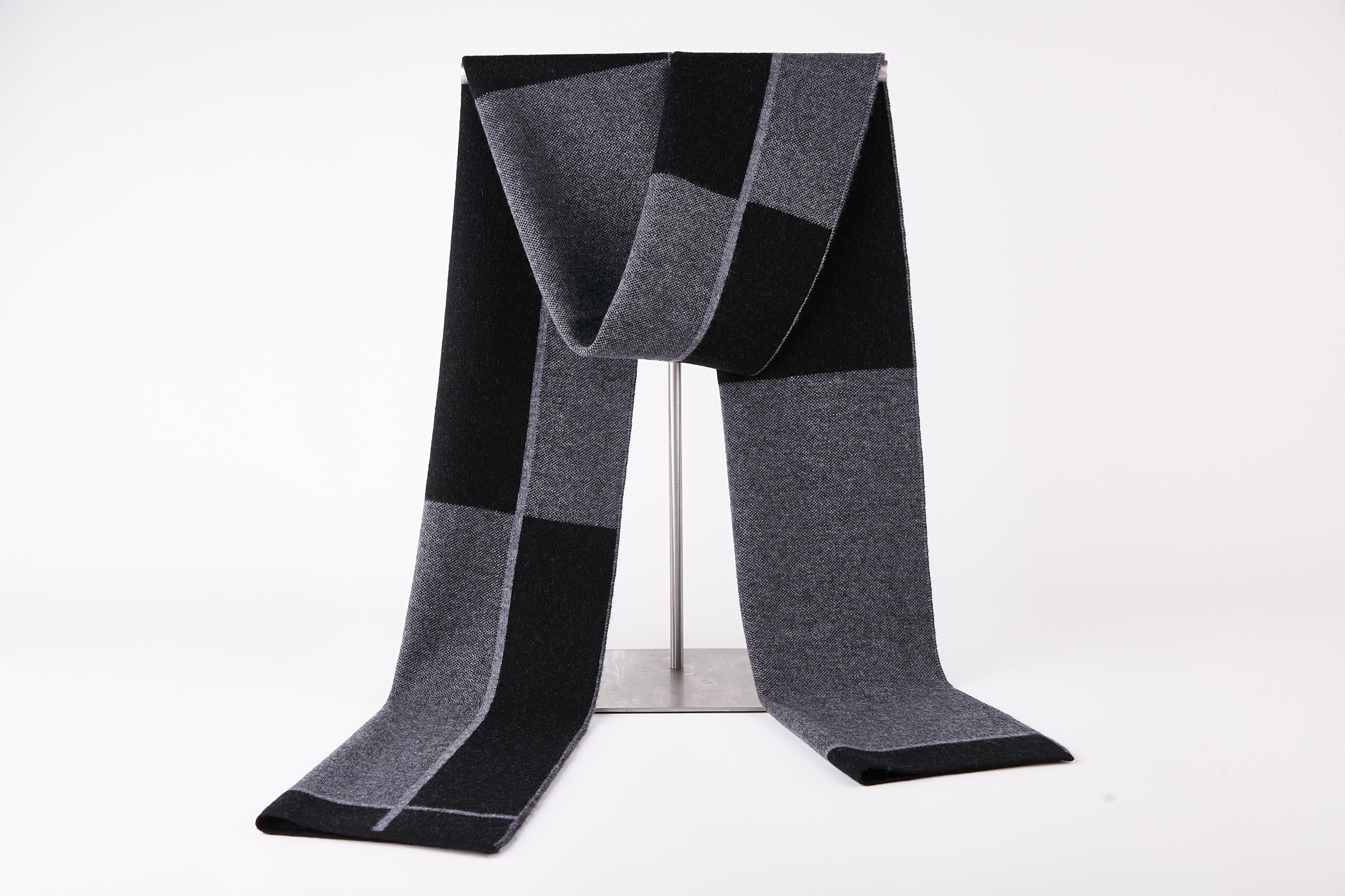 Male Neckwear Accessory Fashion Classic Winter Scarf 100%Wool Scarves for Men