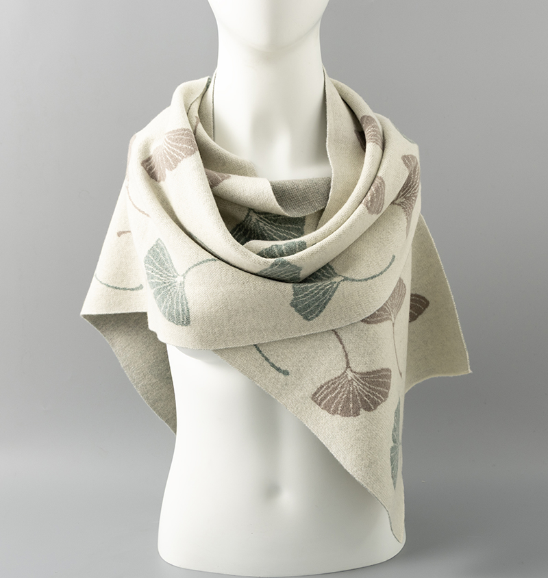 95143 Autumn And Winter Comfortable Scarf 100%Wool Leaf Scarf Warm Shawl Scarf for Women