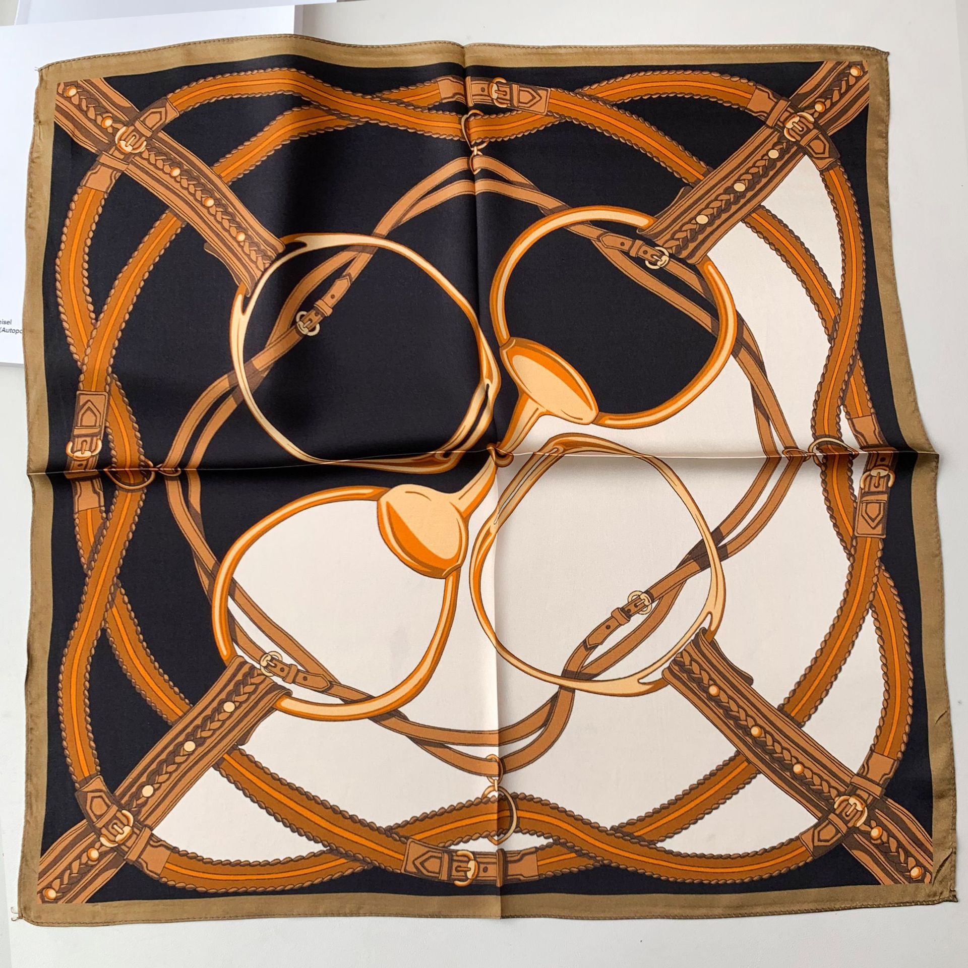 Factory Price Silk Satin Custom Square Bandana Custom Logo for Neck Head Fall Hair Scarfs for Women