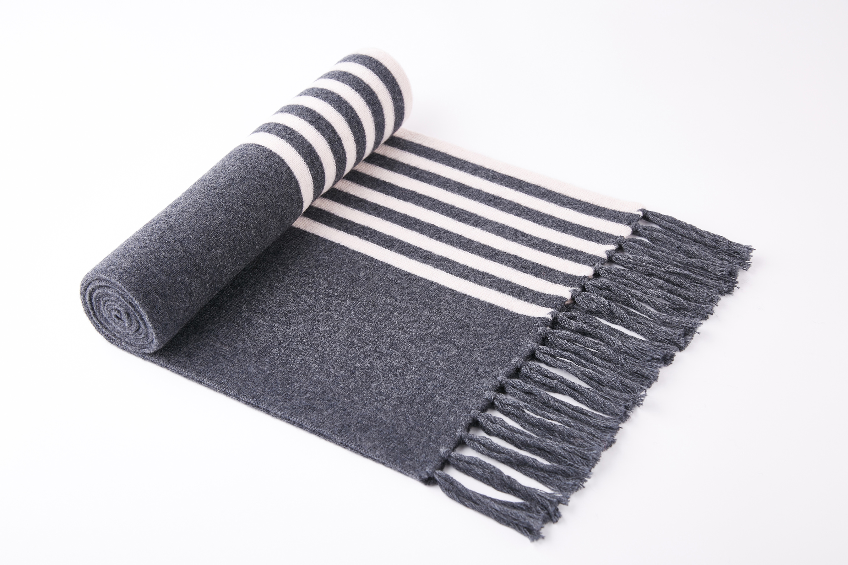 9202 100% Wool Scarf Plaid Double Sided Scarves Warm And Comfortable Winter Scarf for Men