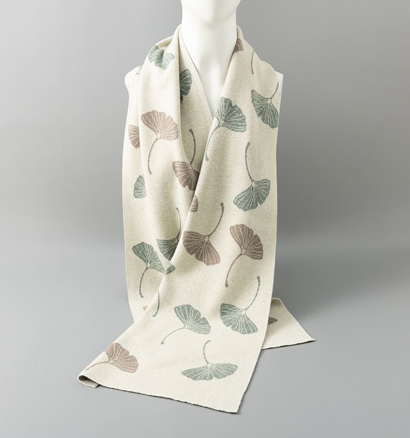 95143 Autumn And Winter Comfortable Scarf 100%Wool Leaf Scarf Warm Shawl Scarf for Women