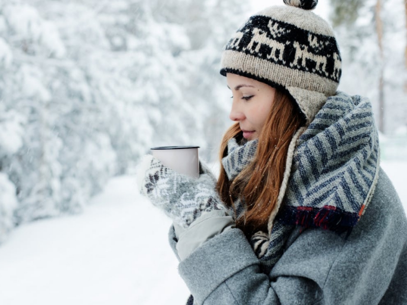 Introduction To Custom Fabrics for Winter Warm Gloves