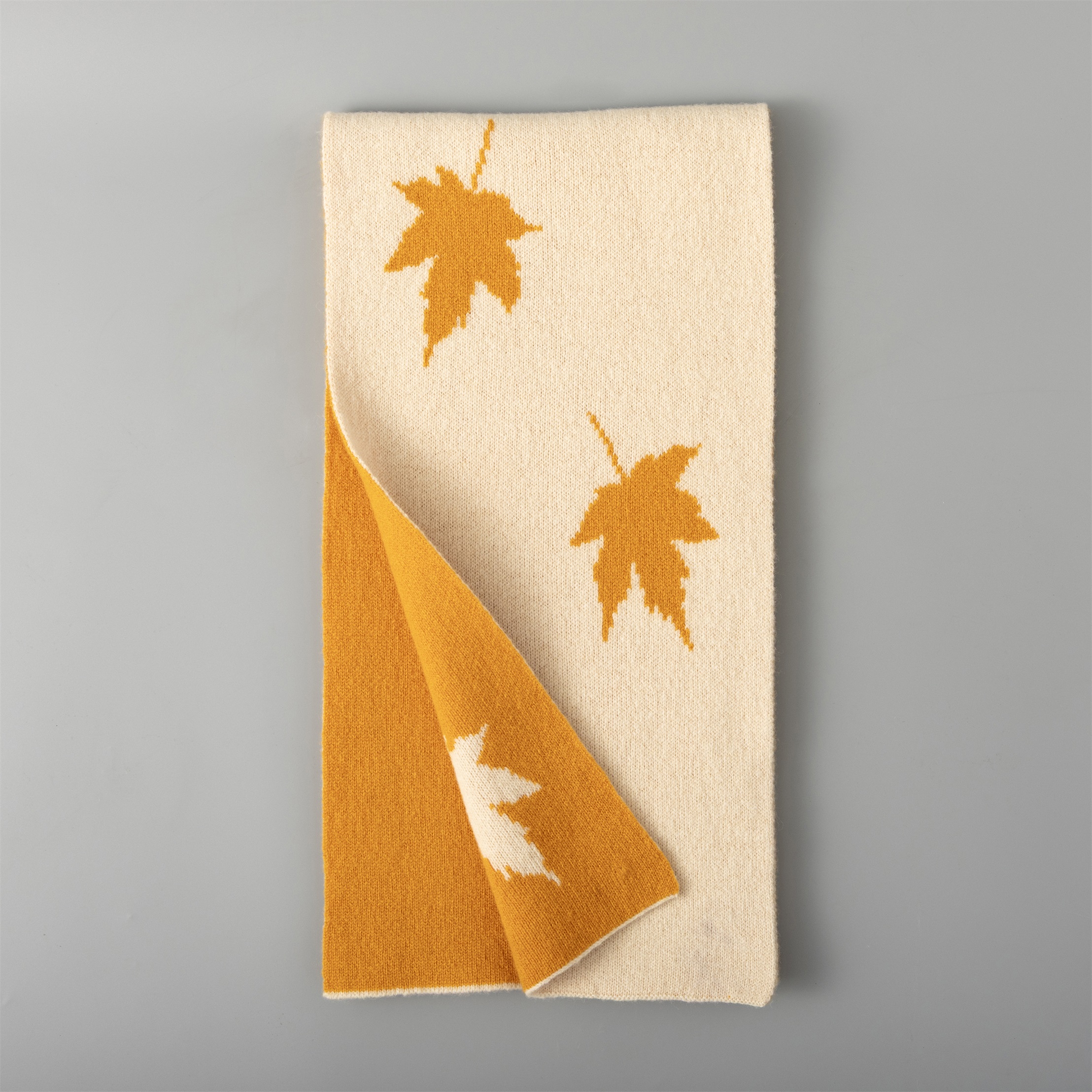 95093 100% Wool Knitted Scarf Winter Square Style Shawl Christmas Gifts