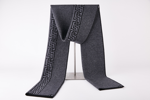 9295 Custom Design Men's Winter Scarf New Fashion 100% Wool Shawl Traditional Style