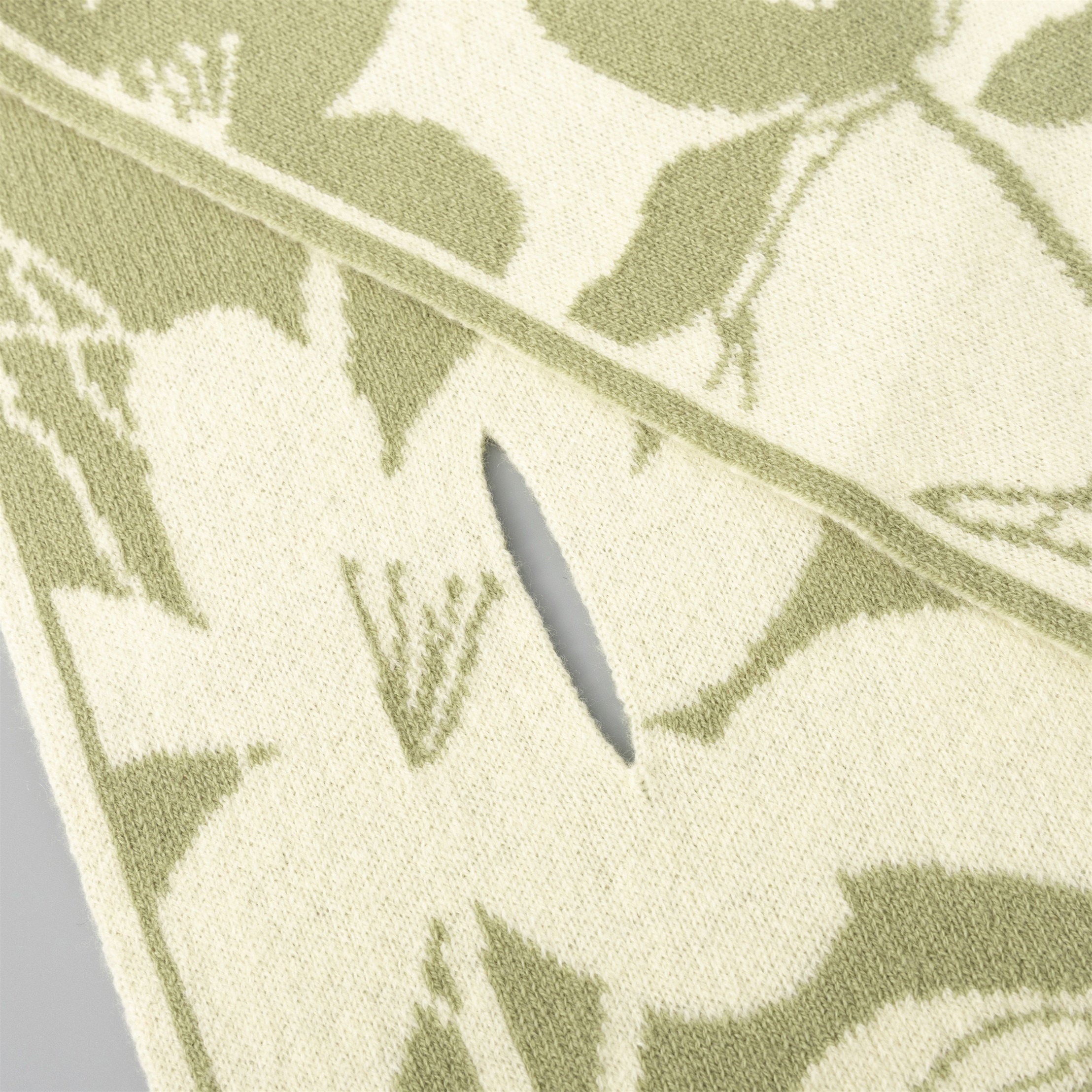 95119 High Quality Jacquard Ethnic Style Retro Wool Double-sided Scarf for Women's Custom Design And Logo